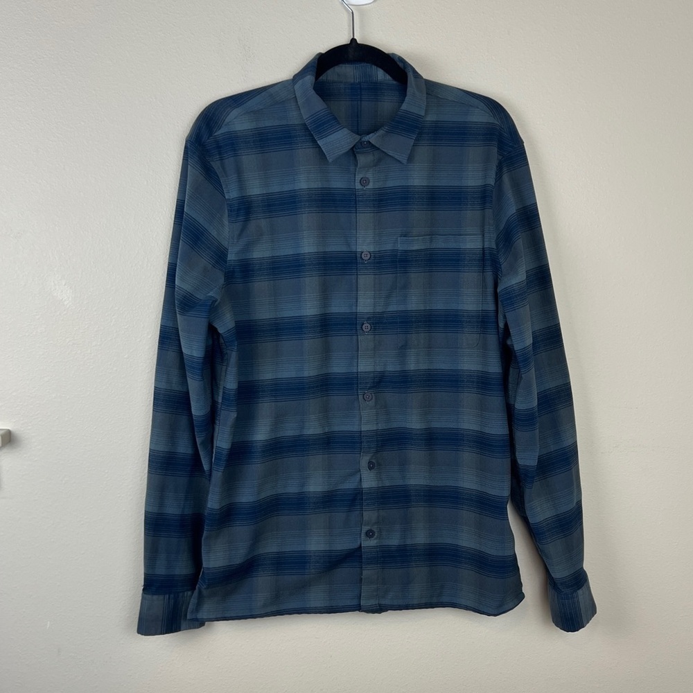 Lululemon Masons Peak Flannel Plaid Shirt - Picture 2 of 4